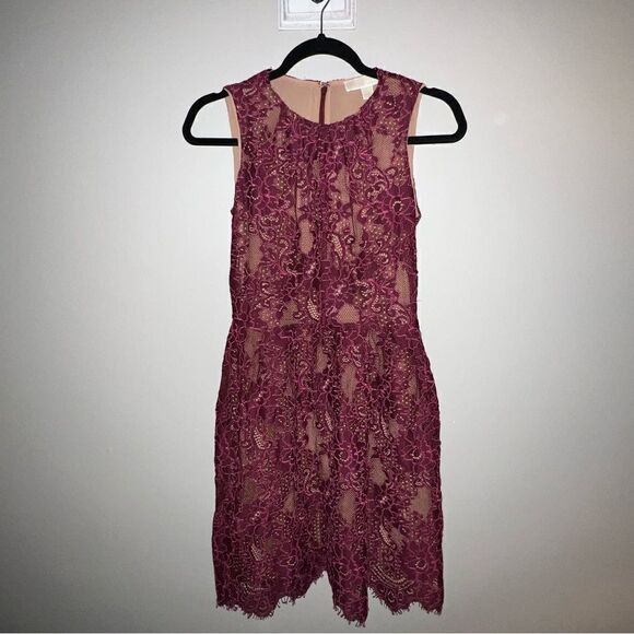 Michael Michael Kors Lace Scalloped Dress - Sz 2 - Picture 5 of 16